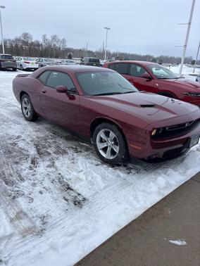 2022 Dodge Challenger SXT