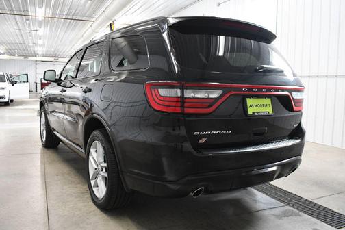 DB Black Crystal Clearcoat 2024 Dodge Durango GT Plus