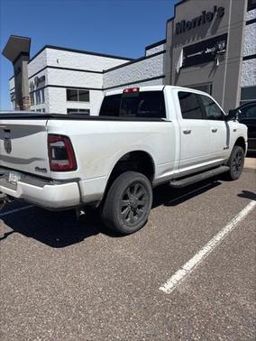 2022 RAM 2500 Big Horn Crew Cab 4x4 6'4' Box