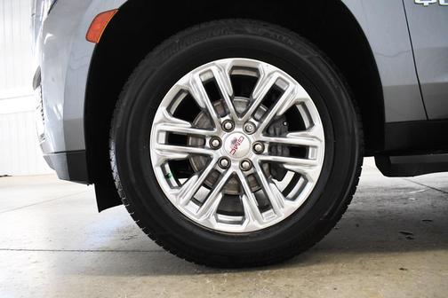 2022 GMC Yukon XL SLE