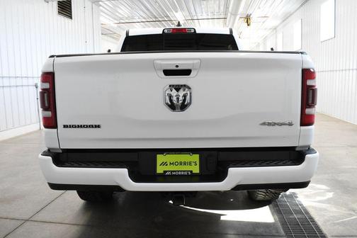 Bright White Clearcoat 2019 RAM 1500 Big Horn