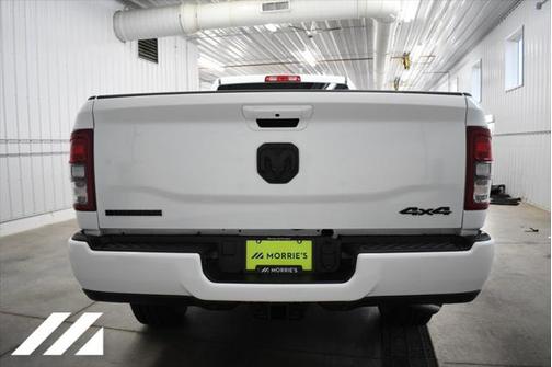 2024 RAM 3500 Big Horn Crew Cab 4x4 8' Box