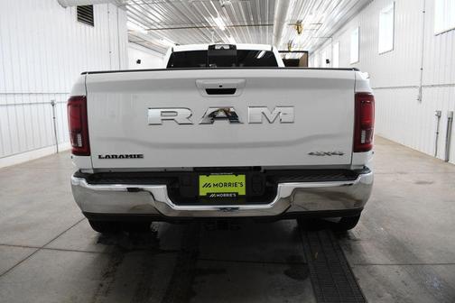 2026 RAM 3500 Laramie Crew Cab 4x4 8' Box