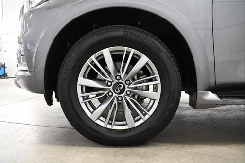 2021 INFINITI QX80 Luxe