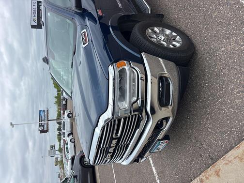 Patriot Blue Pearlcoat 2022 RAM 2500 Laramie Crew Cab 4x4 6'4' Box