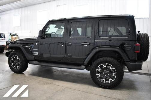 2024 Jeep Wrangler 4-Door Sahara 4x4