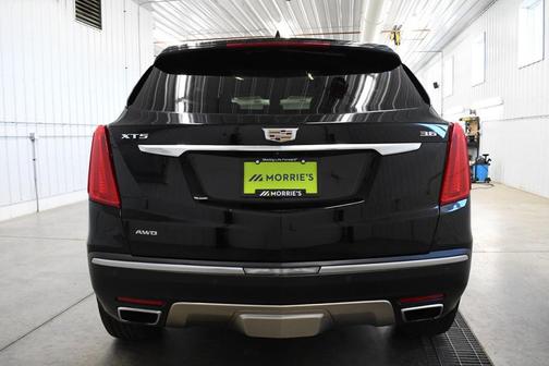 2017 Cadillac XT5 Platinum