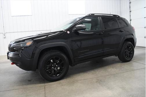 2020 Jeep Cherokee Trailhawk