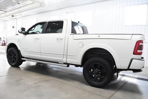 2019 RAM 2500 Limited Crew Cab 4x4 6'4' Box