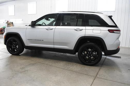 2025 Jeep Grand Cherokee Limited X