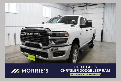 Bright White Clearcoat 2026 RAM 3500 Tradesman Crew Cab 4x4 6'4' Box
