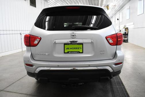 2019 Nissan Pathfinder SV
