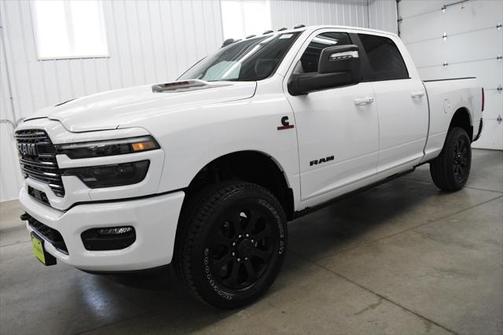 2025 RAM 3500 Laramie Crew Cab 4x4 6'4' Box