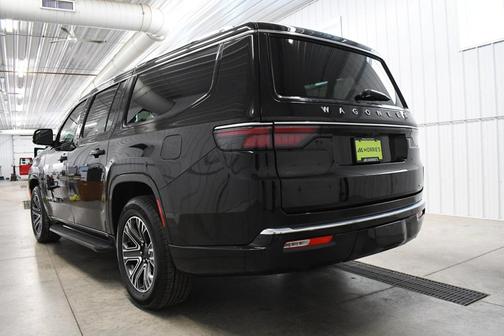 2024 Jeep Wagoneer L Series II 4x4