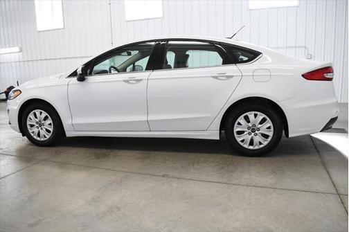 2019 Ford Fusion S