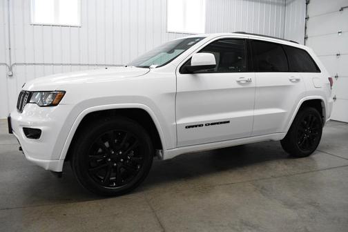 2018 Jeep Grand Cherokee Laredo E