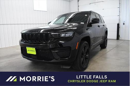 2022 Jeep Grand Cherokee Altitude
