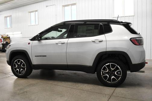 2026 Jeep Compass Trailhawk