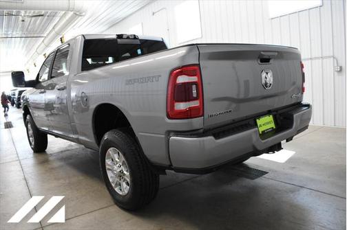 2024 RAM 2500 Big Horn Crew Cab 4x4 6'4' Box