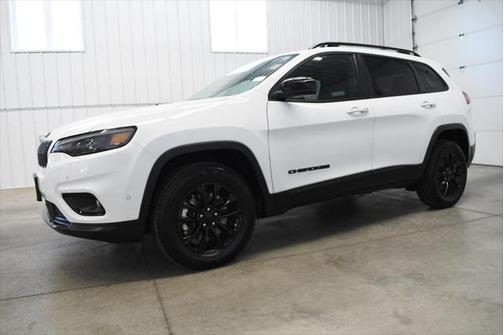2023 Jeep Cherokee Altitude