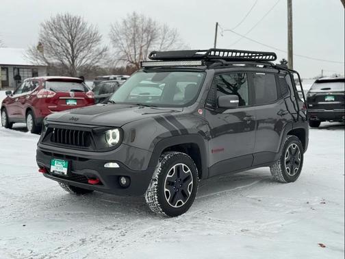 2017 Jeep Renegade Trailhawk