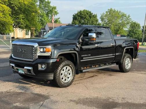 2016 GMC Sierra 2500 Denali