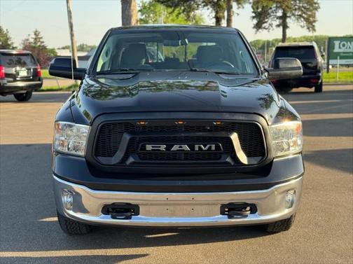 2016 RAM 1500 SLT