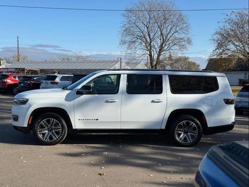 2024 Jeep Wagoneer L Series II 4x4