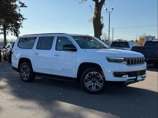 2024 Jeep Wagoneer L Series II 4x4