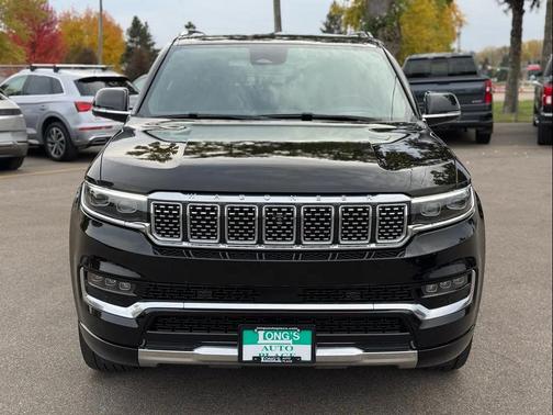 2024 Jeep Wagoneer L Series II 4x4