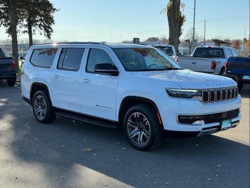 2024 Jeep Wagoneer L Series II 4x4