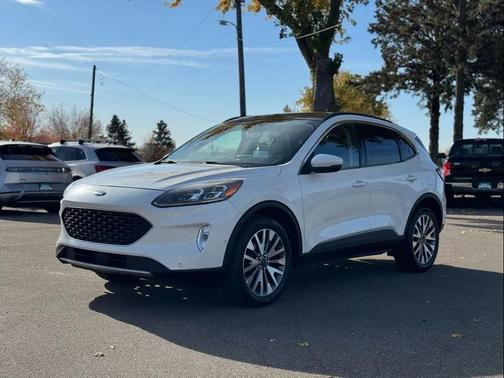 2020 Ford Escape Titanium