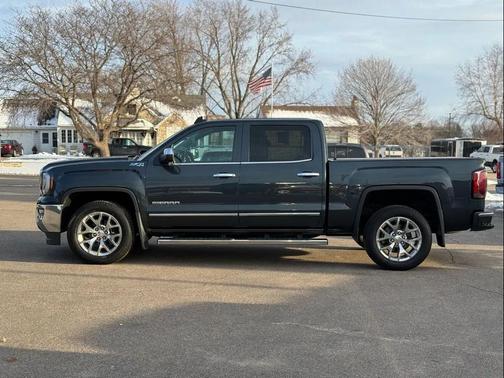2017 GMC Sierra 1500 SLT