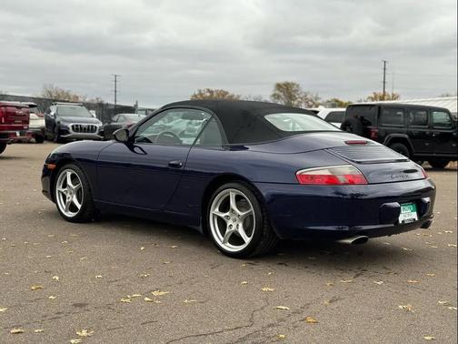 2002 Porsche 911 Carrera 4