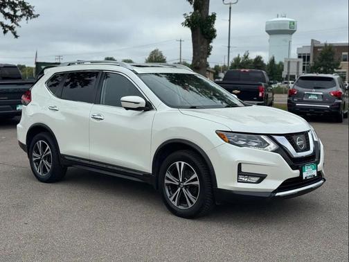 2017 Nissan Rogue SL