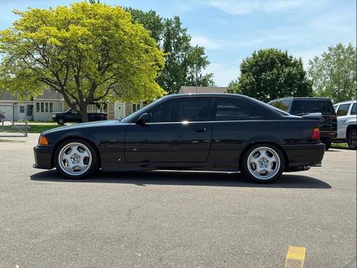 Black 1995 BMW M3 Base