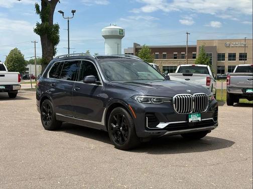 Gray 2020 BMW X7 xDrive40i