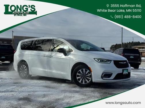 2024 Chrysler Pacifica Hybrid Select