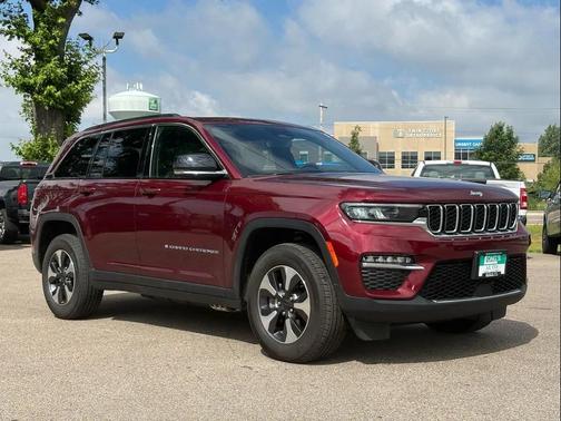 Velvet Red Pearlcoat 2024 Jeep Grand Cherokee 4xe Base