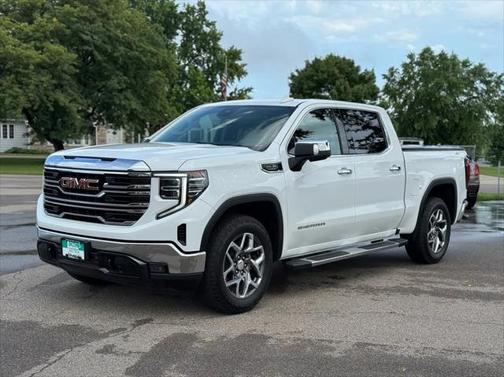 2022 GMC Sierra 1500 SLT