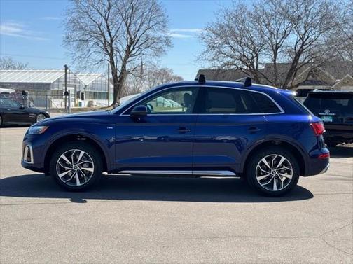 2023 Audi Q5 45 S line Premium Plus