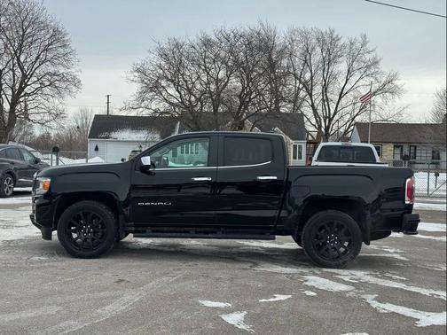 2022 GMC Canyon Denali