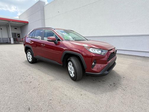 Ruby Flare Pearl 2021 Toyota RAV4 XLE