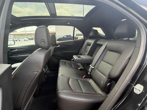 Mosaic Black Metallic 2022 Chevrolet Equinox AWD RS