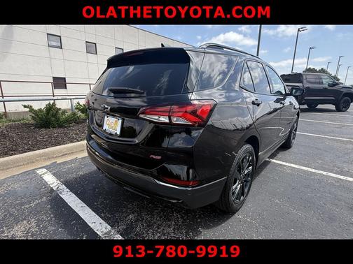 Mosaic Black Metallic 2022 Chevrolet Equinox AWD RS