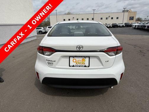 Ice Cap 2024 Toyota Corolla LE