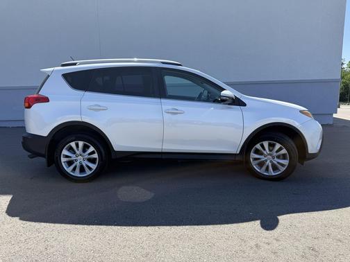 Blizzard Pearl 2014 Toyota RAV4 Limited
