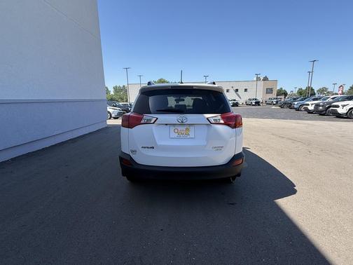 Blizzard Pearl 2014 Toyota RAV4 Limited