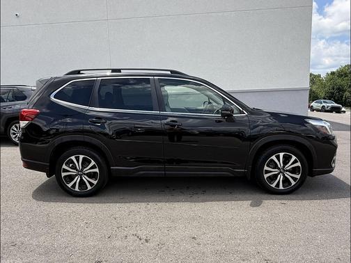 Crystal Black Silica 2021 Subaru Forester Limited