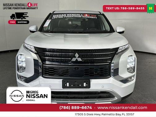 2024 Mitsubishi Outlander SE